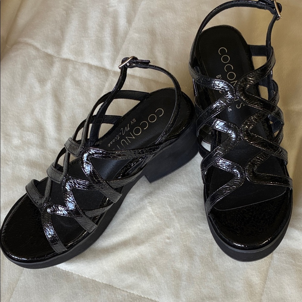 Coconuts by Matisse Black Patent Strappy Platform Sandals - Glossy Finish